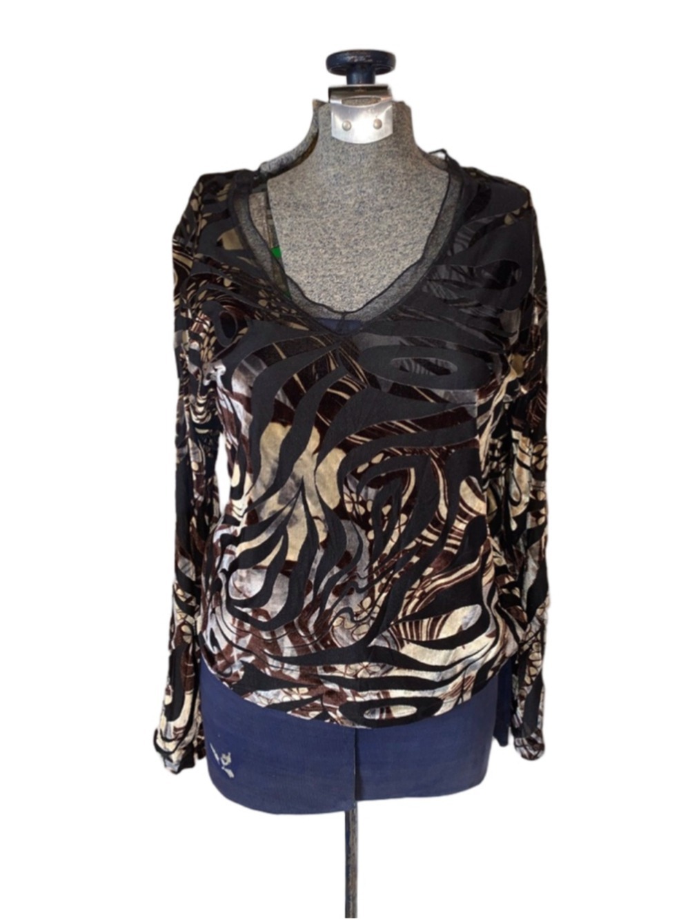 Women's Papillon blanc Black Beige Velvet Pattern Blouse Large